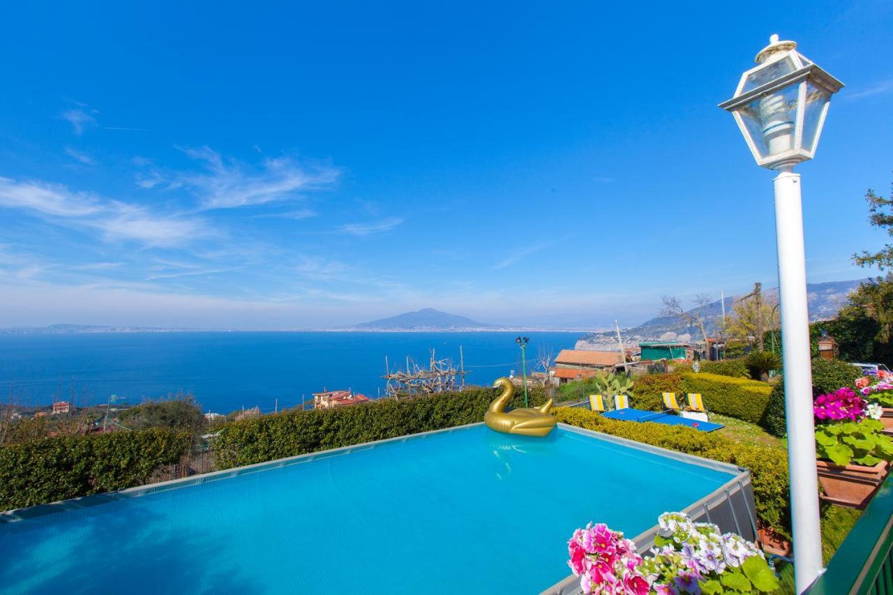 Estate4Home - Villa Luisa Play&Pool SantʼAgata sui Due Golfi Kültér fotó