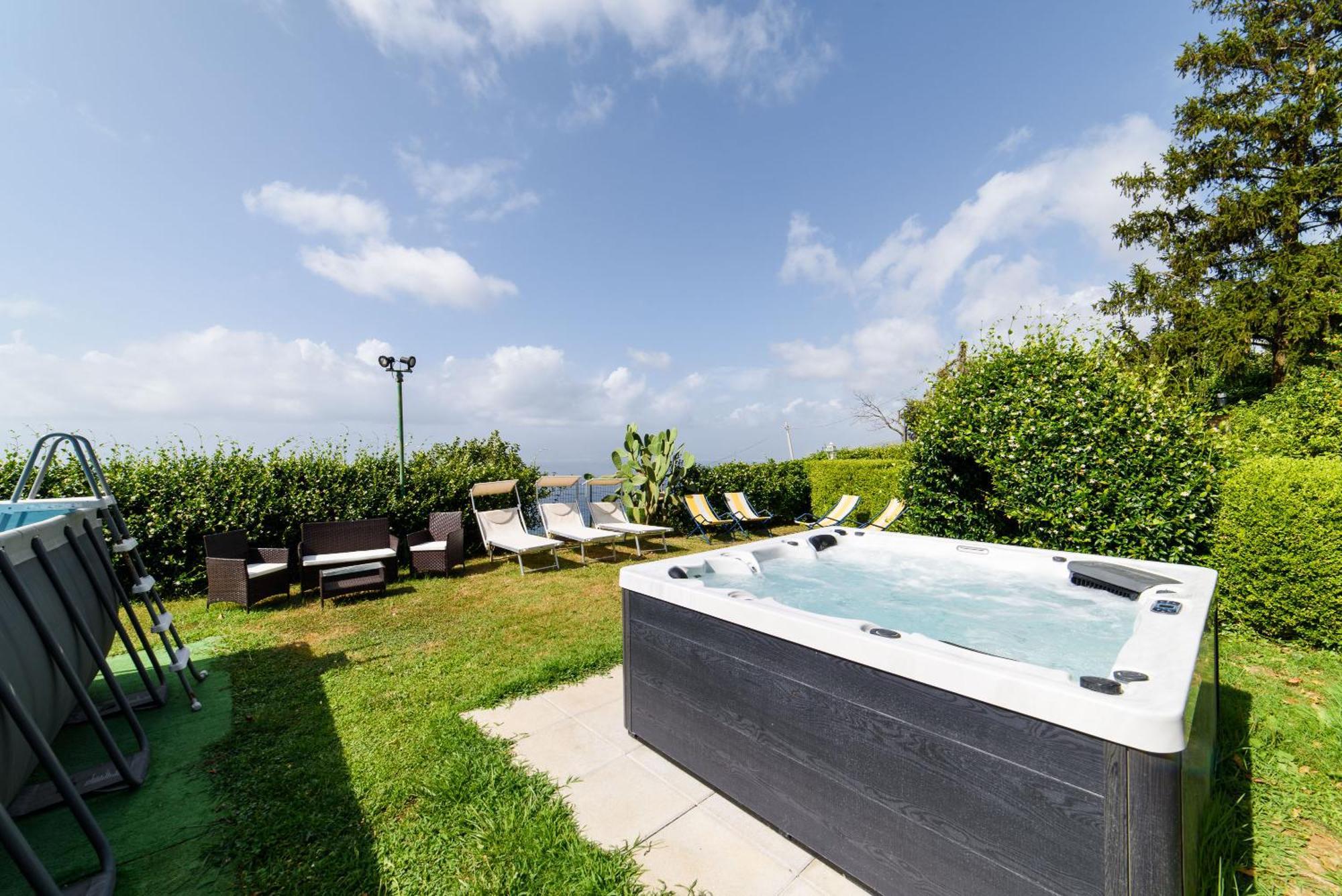 Estate4Home - Villa Luisa Play&Pool SantʼAgata sui Due Golfi Kültér fotó