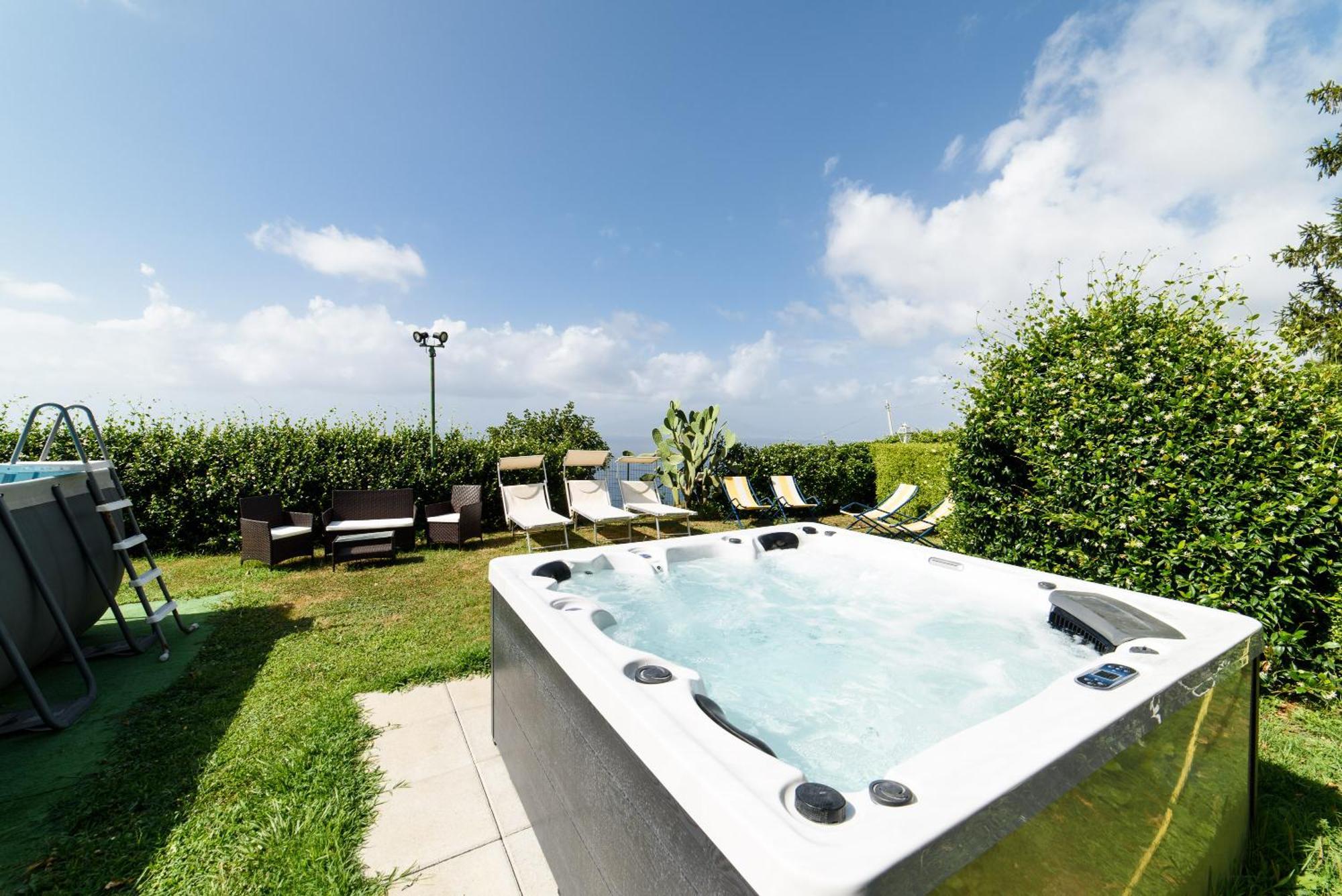 Estate4Home - Villa Luisa Play&Pool SantʼAgata sui Due Golfi Kültér fotó
